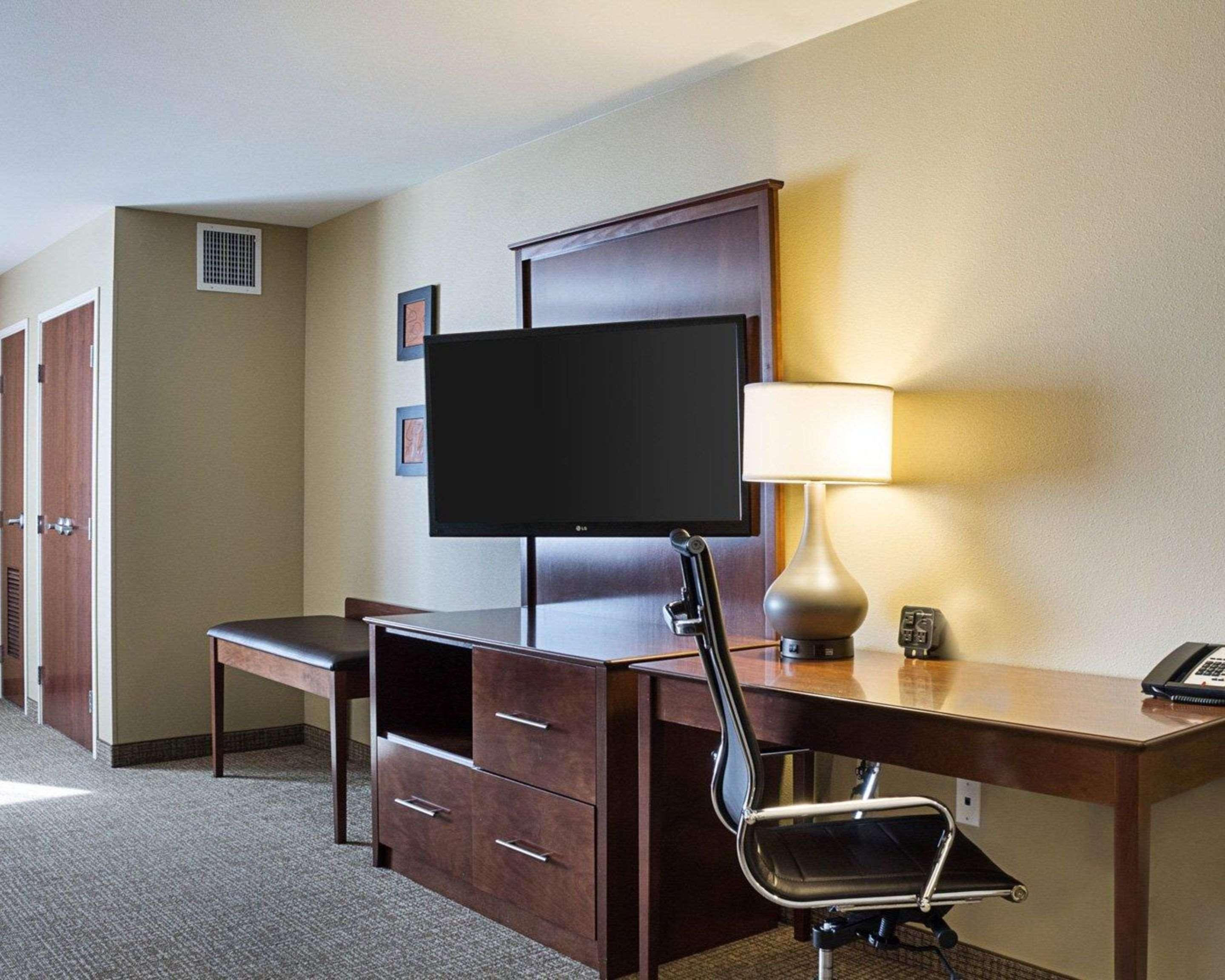 Hotel Comfort Medical Center